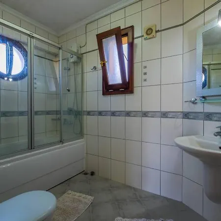 Sehzade 8 Kisilik فندق 4*